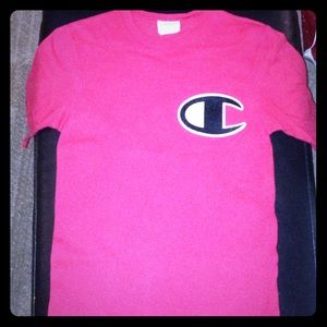 Champion T-shirt size: small